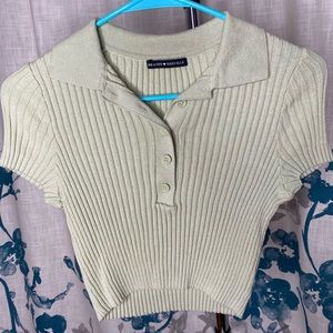 Brandy Melville Collared Crop Top